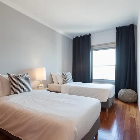 Апартаменты The Residences At Oriente Лиссабон
